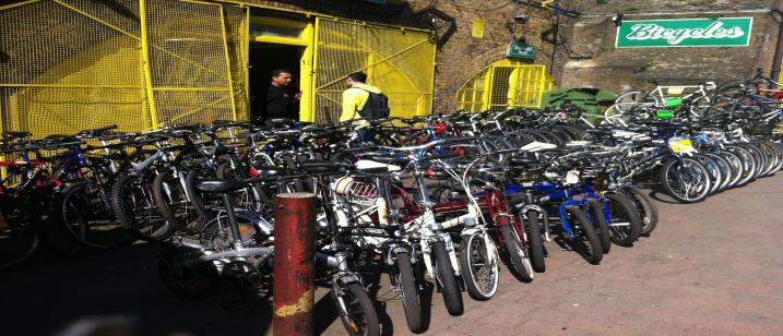 stationoutside